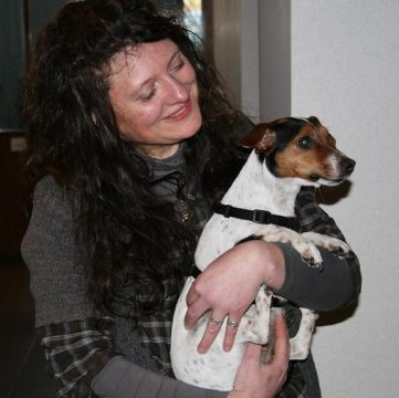 Unzertrennlich: Karoo und Laura im BRF-Funkhaus