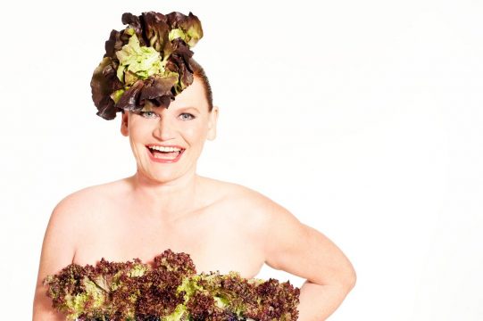 Zum Anbeißen: Pe Werner mit Salatdekoration