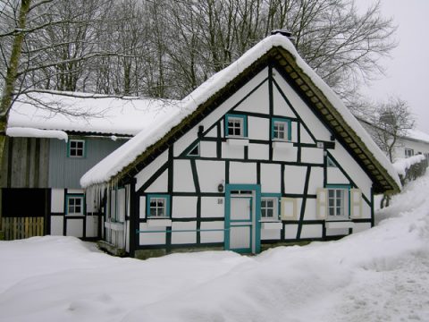 Höfen: Haus der Familie Wawra, Im Sief