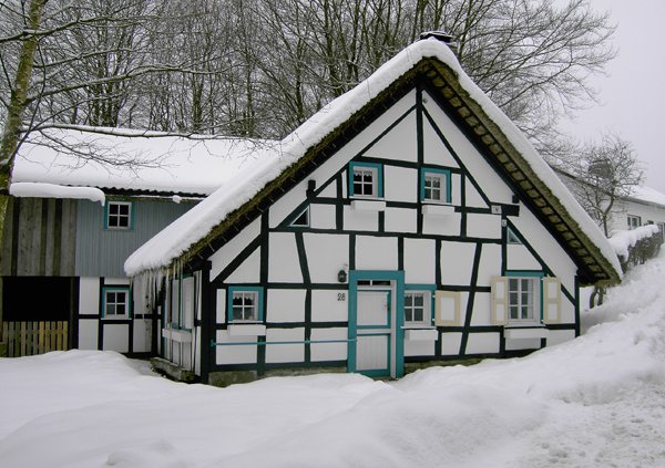 Höfen: Haus der Familie Wawra, Im Sief