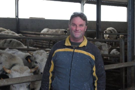 Franci Henkes, leidenschaftlicher Landwirt aus Deiffelt