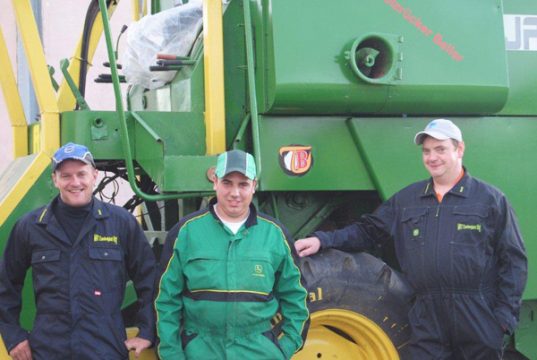 Axel Zeyen, Marco Backes, René Frauenkron vom "Mähdrescher Racing Team Alster"