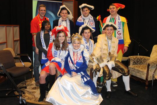 Eifeler Tollitäten zu Gast im BRF-Studio St. Vith: Prinzessin Francesca I. aus Schönberg mit Gefolge und Stephan Pesch