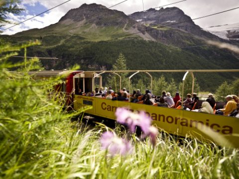 Fahrt mit der Rhätischen Bahn