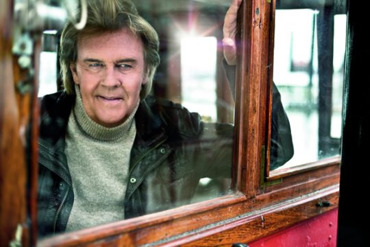 Howard Carpendale erhält eine Goldene Antenne.