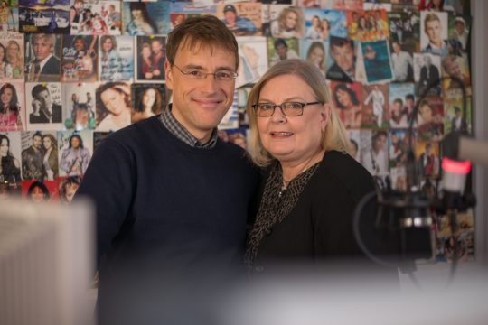Die Moderatoren der Schlagerparade: Biggi und Volker