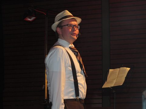 Alexander Miesen bei der BRF2-Mundartveranstaltung in Büllingen