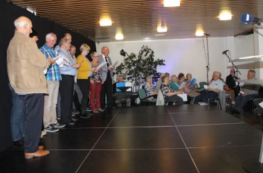 Eupener Mundartveranstaltung 2017: Mitwirkende mit dem Seniorensingkreis