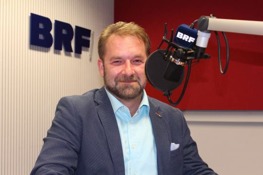 Ronny Weiland stellt seine Musik bei BRF2 vor