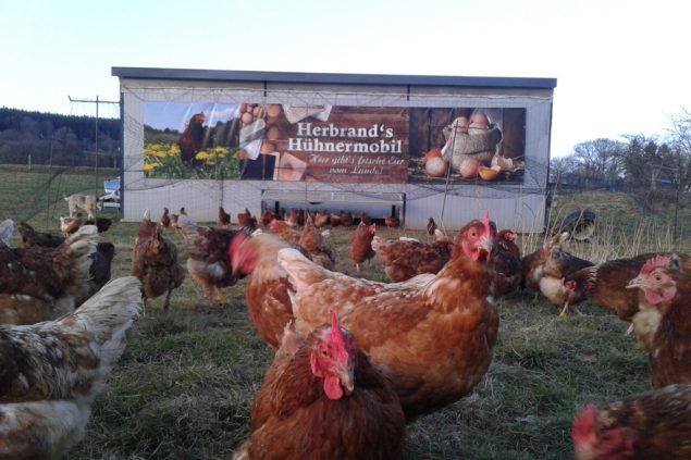 Herbrand’s Hühnermobil in Recht