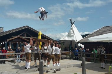 Garner Schuaplattler aus Südtirol beim 38. Tirolerfest in Eupen