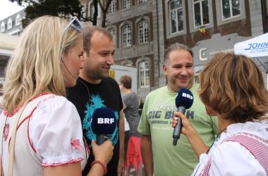 Tirolerfest 2018 BRF und RAI - Barbara und Julia mit Besuchern aus Eschweiler