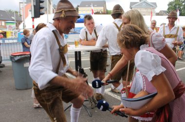 Tirolerfest 2018 BRF und RAI - die Garner Schuaplattler