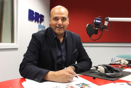 Jay Alexander stellt sein Weihnachtsalbum vor