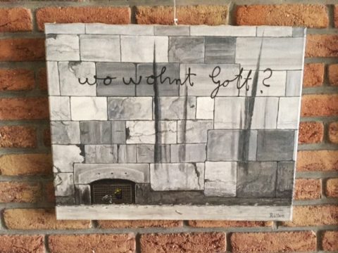 Wo wohnt Gott? Gemälde von Bodo Rütten in der protestantischen Kirche in Malmedy (Bild: Christine Treichel)