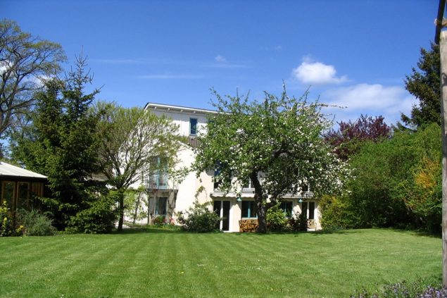 Großzugiger Garten