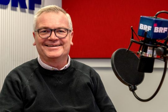 Jürgen Beckers, alias Jürgen B. Hausmann, stellt sein Buch vor