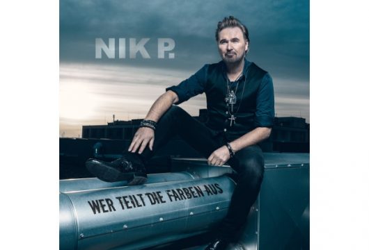 Nik P. -Wer teilt die Farben aus