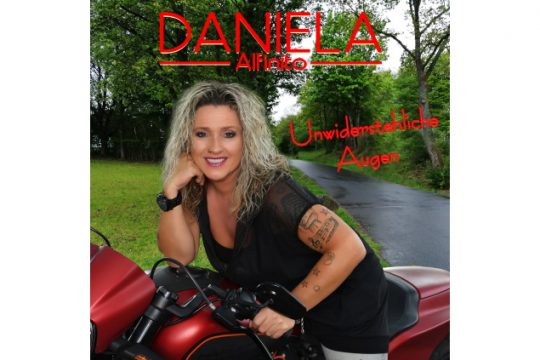 Daniela Alfinito - Unwiderstehliche Augen