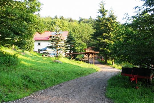 Ferienparadies am Rennweg, Auffahrt