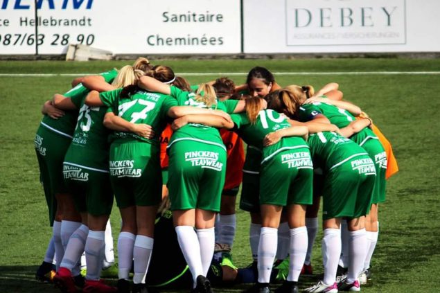 Damenfußballmannschaft der RFCU Kelmis (Bild: Sauerbier Fotography)