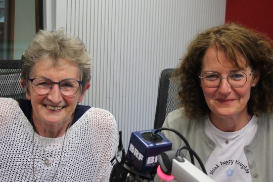 Studiogäste Maria Schmitz und Sylvie Zimmermann (Bild: BRF)