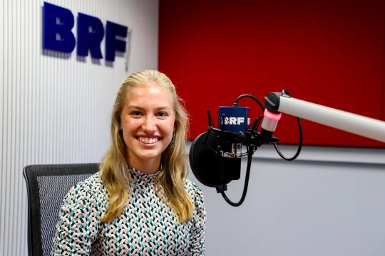 Luna Klee zu Gast im Künstlertreff