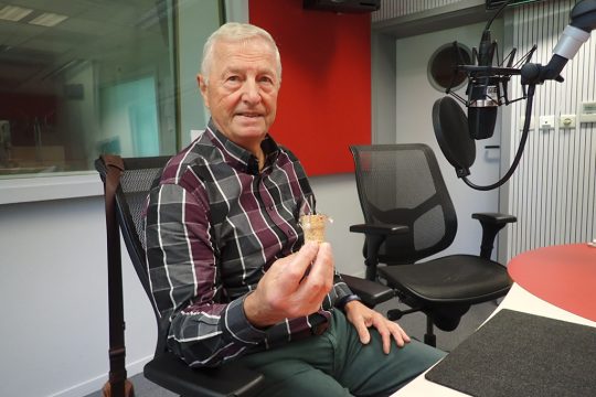 Hubert Münster im BRF-Studio (Archivbild: Marc Despineux/BRF)