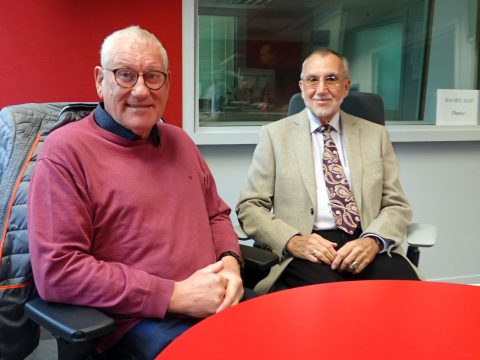 Eine Männerfreundschaft, Rudy Braun (l.) und Moderator Gottfried Koonen (Bild: Marc Despineux)