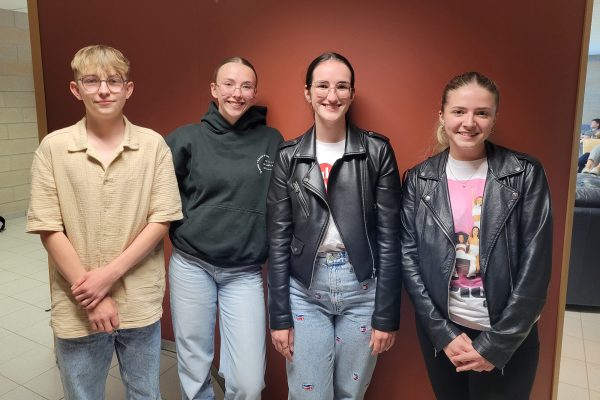 Luis Töller, Marie Zimmermann, Jasmina Drösch und Amélie Rader bei "Glaube, Kirche, Leben" (Bild: Marlene Backes)