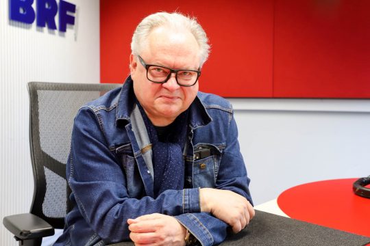 Heinz Rudolf Kunze stellt sein neues Album vor (Bild: Julien Claessen/BRF)