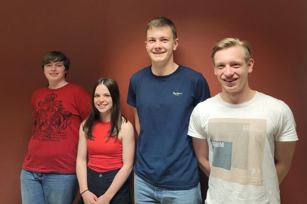 Die BIB-Schüler Luca Neo De Clercq, Elena Schneider, Maxime Grandjean, Nicolas Sarlette (Bild: Marlene Backes)