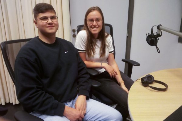 Cristian Bouhaianu und Louisa Tangenten von der KLJ Schönberg (Bild: Marlene Backes)