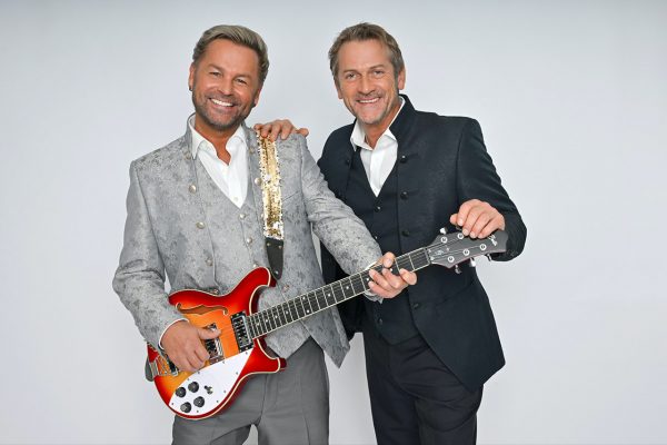 "Die Freunde" - Frank und Hansi stellen Ihr Album "Stark nur zu zweit" vor. (Pressefoto: Kerstin Joensson)