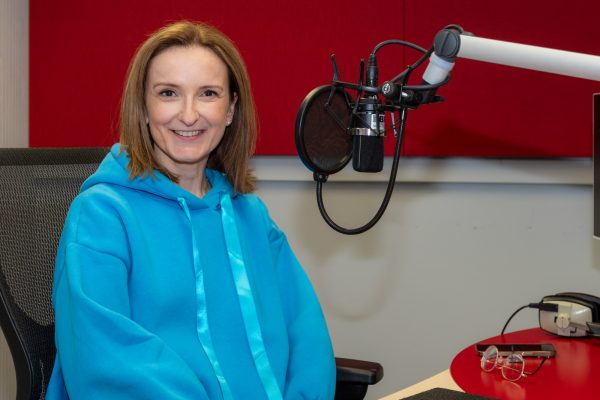 Vivian Lindt zu Gast im Künstlertreff (Bild: Olivier Krickel/BRF)