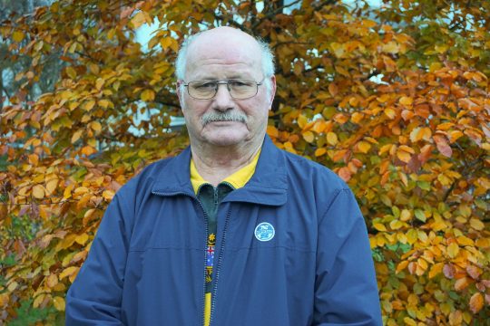 Mundart-Moderator Bernard Roehl