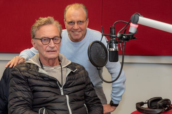 SchlagerGotti und Reiner Hömig (vorne) bei BRF2 (Bild: Olivier Krickel/BRF)