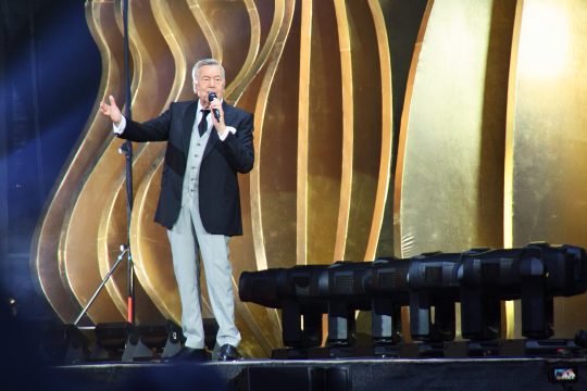 Roland Kaiser beim Stadionkonzert in Köln