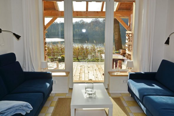 Das Wohnzimmer in der Wohnung Blau