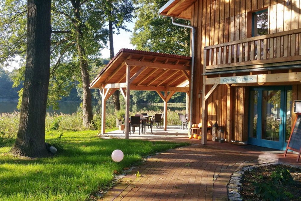 Der Eingang am Seehaus