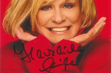 Mary Roos2